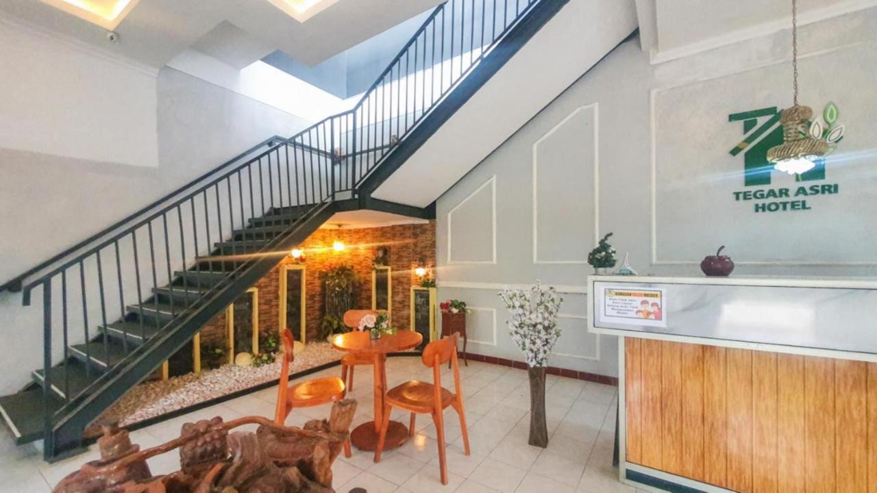 Reddoorz At Pujon Malang Hotel Batu  Eksteriør billede
