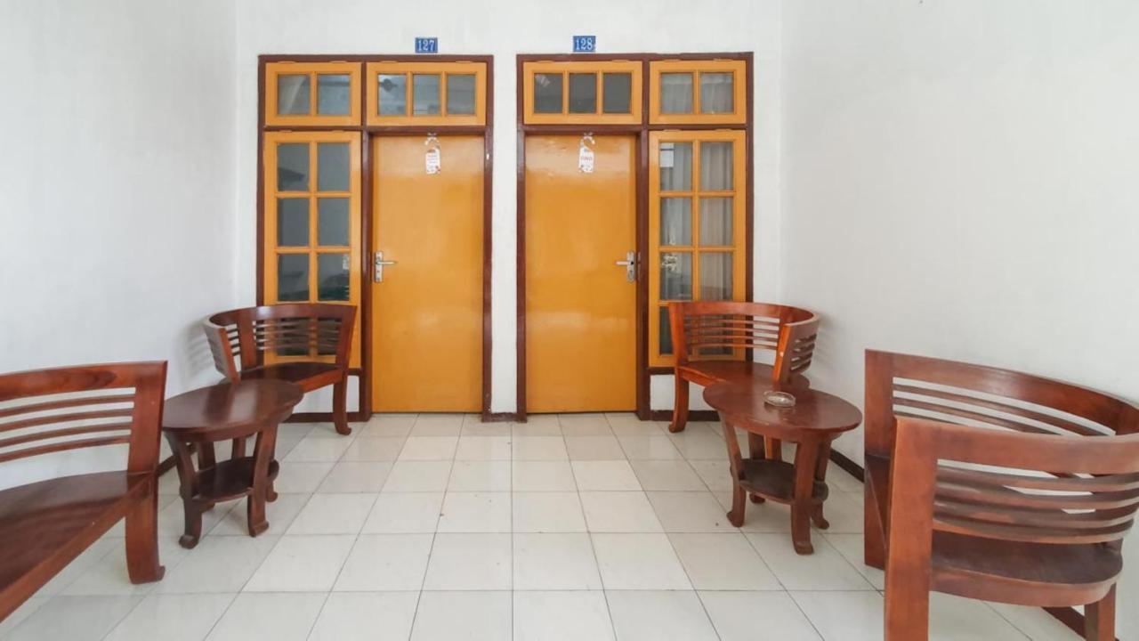 Reddoorz At Pujon Malang Hotel Batu  Eksteriør billede